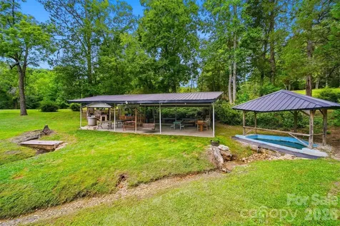 1915 Cedar Pond Road Catawba NC 28609