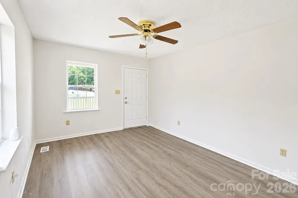 4843 Mayfield Drive Granite Falls NC 28630