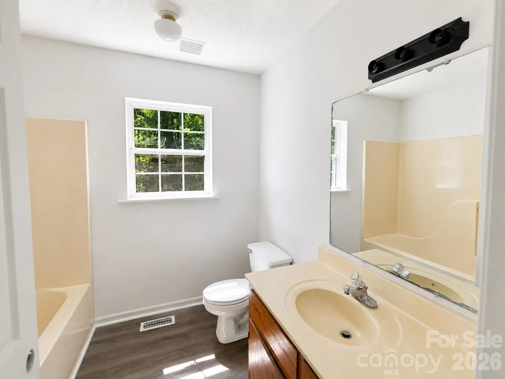 4843 Mayfield Drive Granite Falls NC 28630