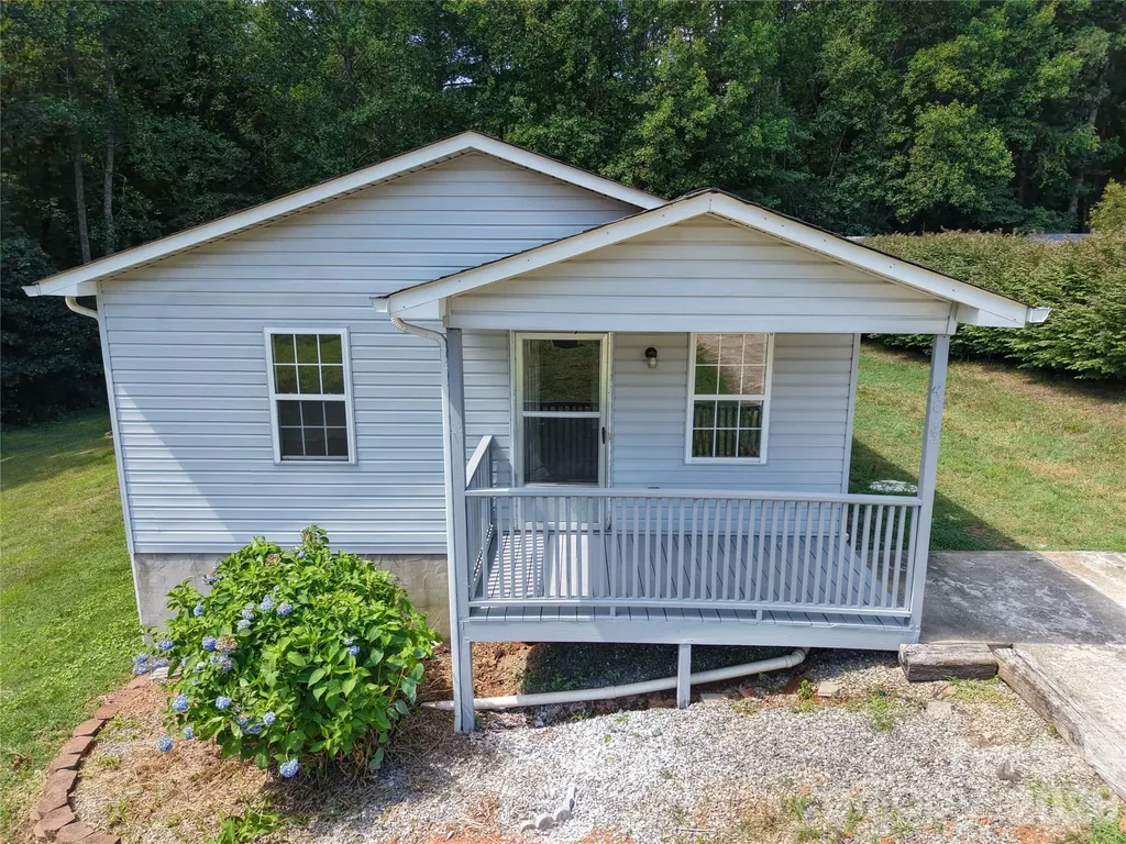 4843 Mayfield Drive Granite Falls NC 28630