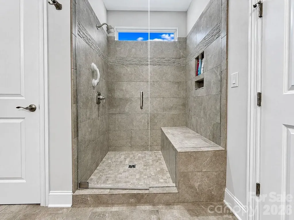 261 Stone Mountain Way Denver NC 28037