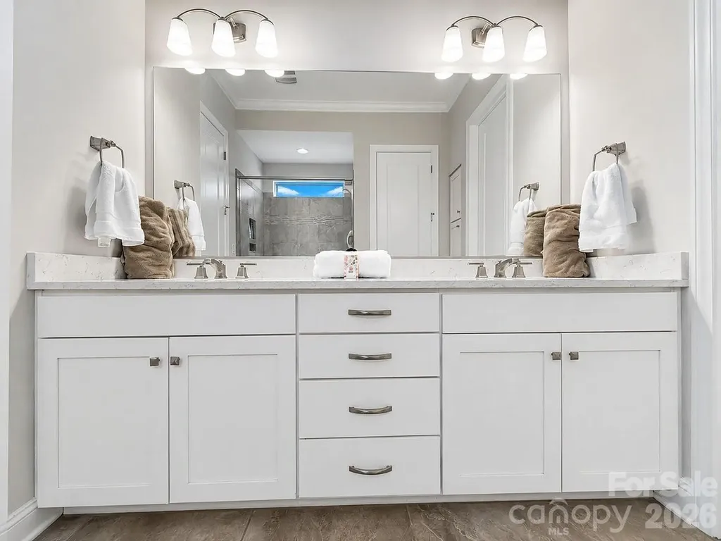 261 Stone Mountain Way Denver NC 28037