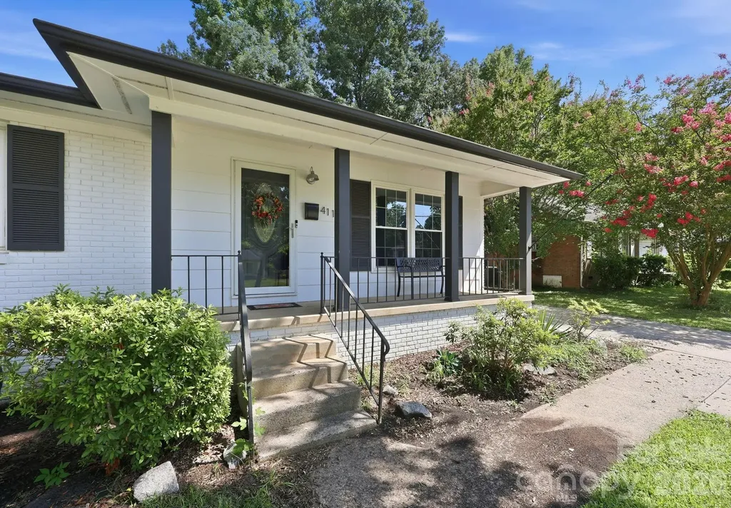 4116 Tipperary Place Charlotte NC 28215