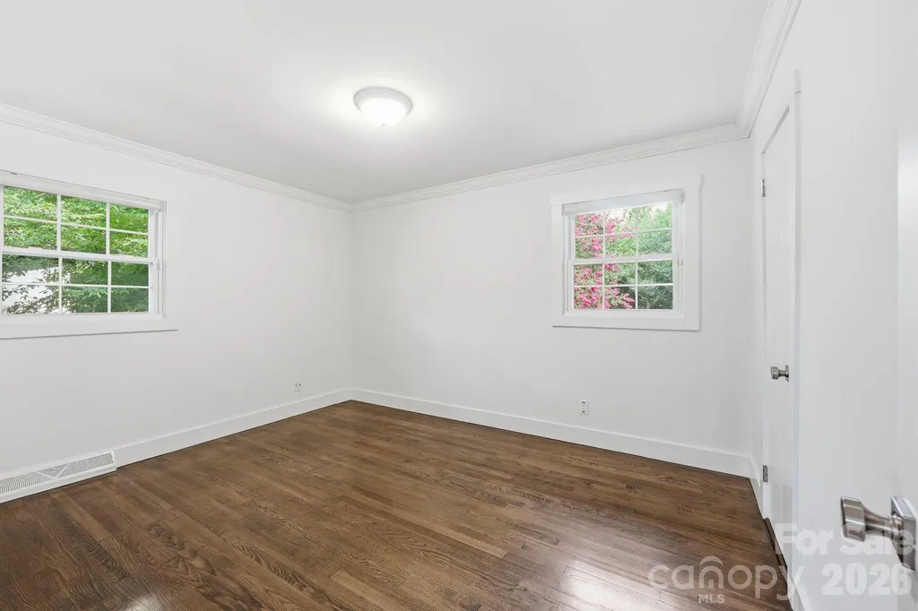 4116 Tipperary Place Charlotte NC 28215