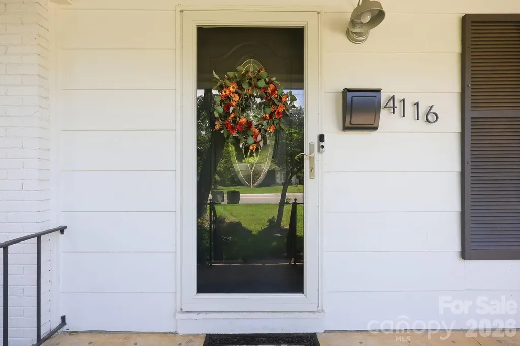 4116 Tipperary Place Charlotte NC 28215
