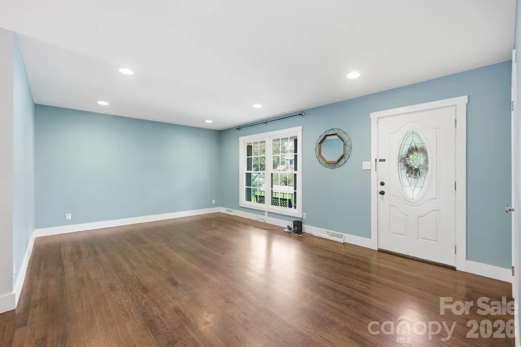 4116 Tipperary Place Charlotte NC 28215