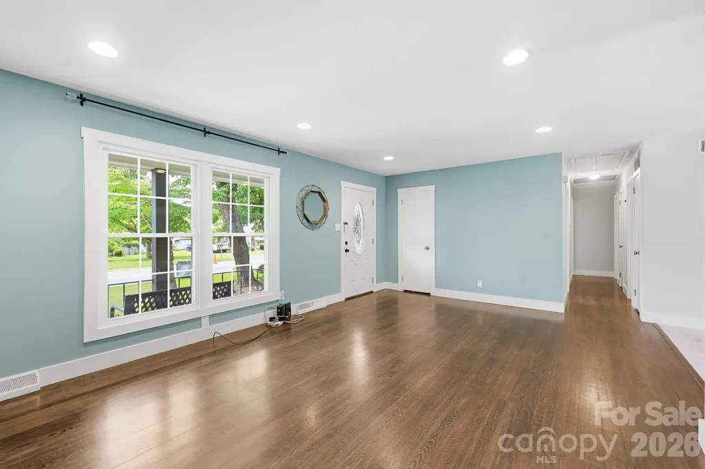 4116 Tipperary Place Charlotte NC 28215