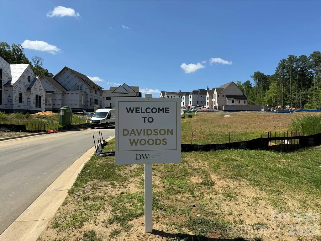 19122 Newburg Hill Road Davidson NC 28036