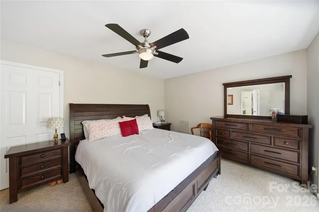 13707 Seaton Drive Charlotte NC 28227