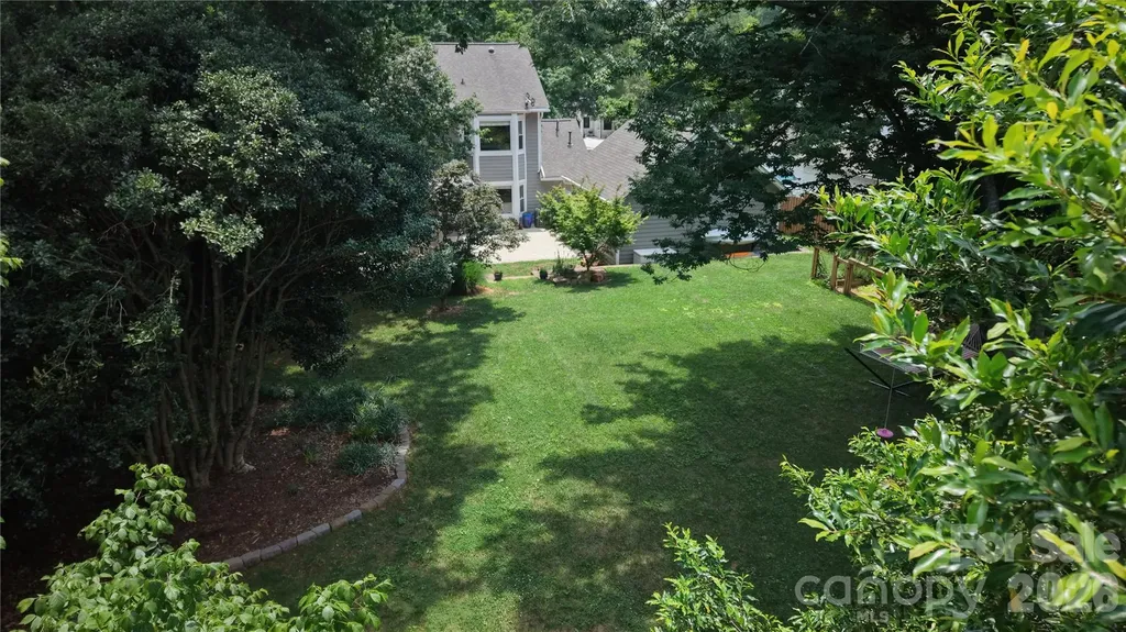 13707 Seaton Drive Charlotte NC 28227