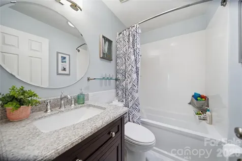 13707 Seaton Drive Charlotte NC 28227
