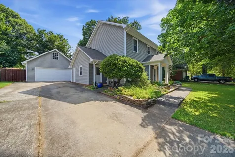13707 Seaton Drive Charlotte NC 28227
