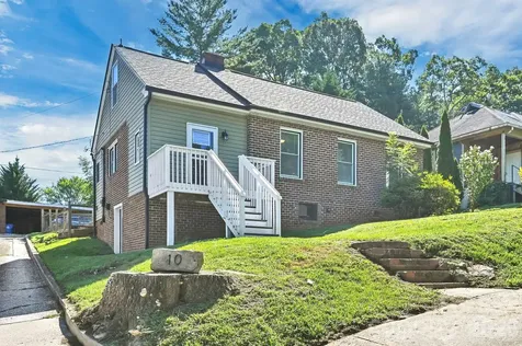 10 Enka Oak Street Candler NC 28715