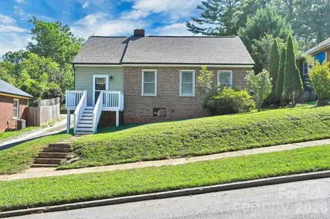 10 Enka Oak Street Candler NC 28715