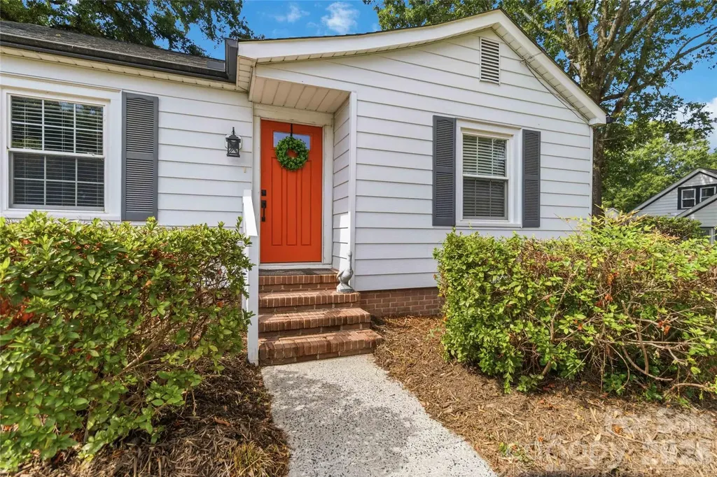 201 W Elm Street Wingate NC 28174