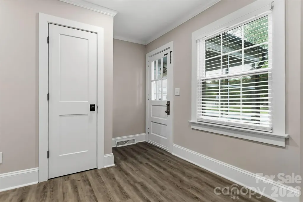 201 W Elm Street Wingate NC 28174