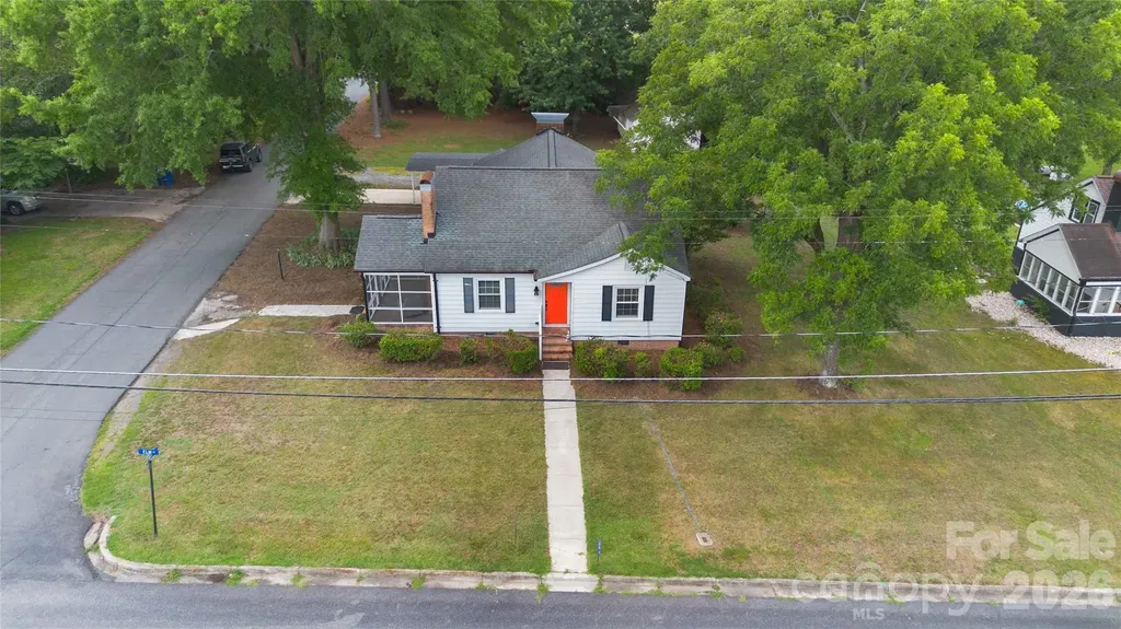 201 W Elm Street Wingate NC 28174