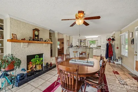 591 Mullis Road Union Grove NC 28689