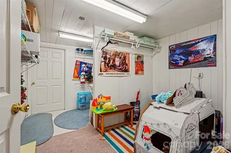 591 Mullis Road Union Grove NC 28689