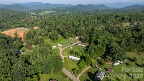 14 Calhoun Drive Marion NC 28752