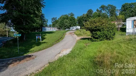 14 Calhoun Drive Marion NC 28752