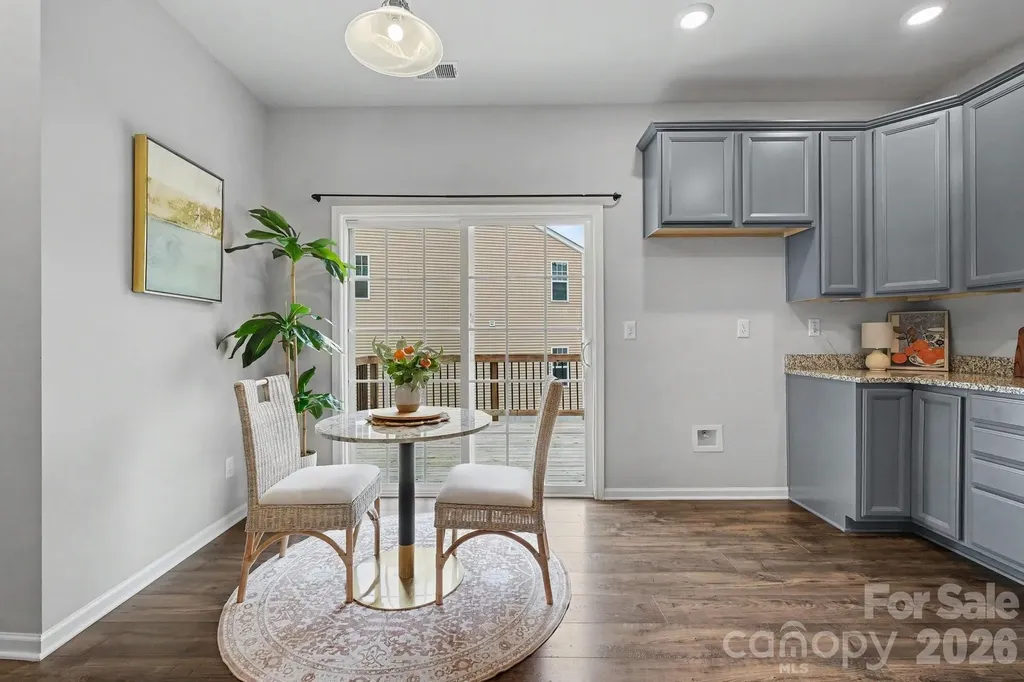 6411 Revolutionary Trail Charlotte NC 28217