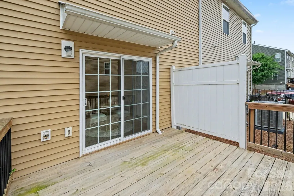 6411 Revolutionary Trail Charlotte NC 28217