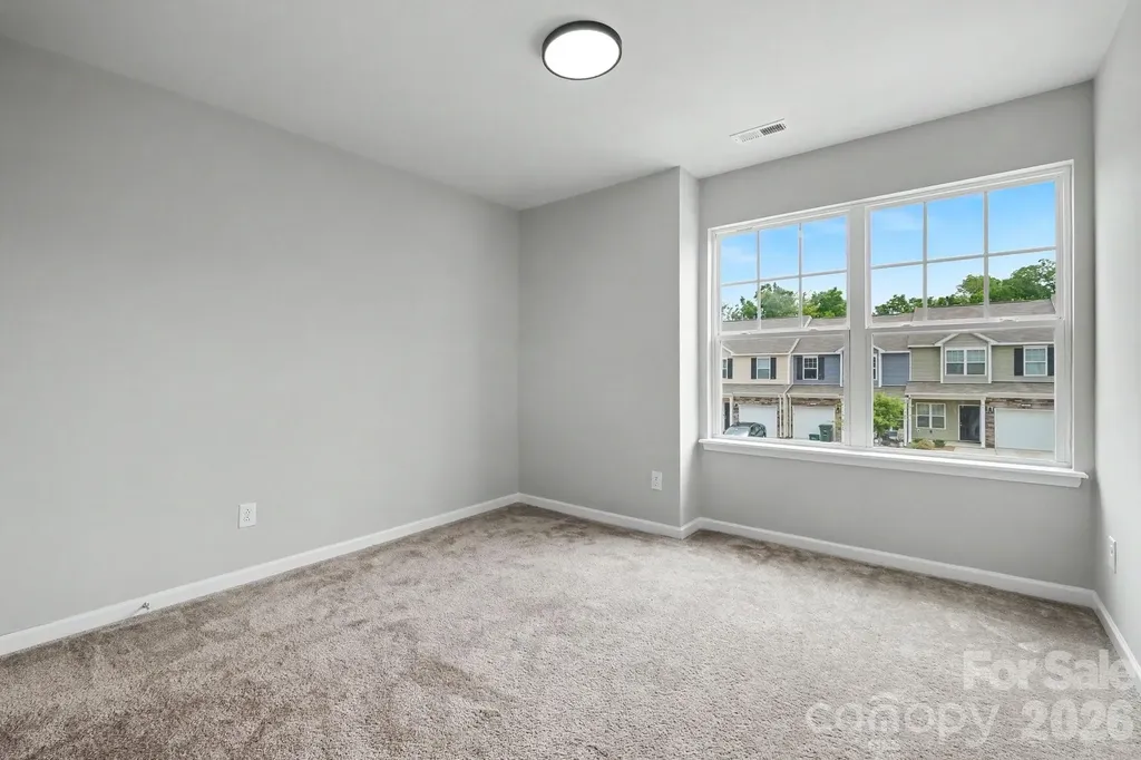 6411 Revolutionary Trail Charlotte NC 28217