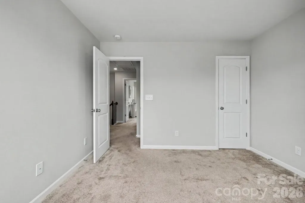 6411 Revolutionary Trail Charlotte NC 28217