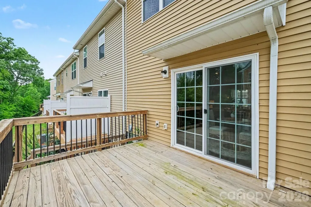 6411 Revolutionary Trail Charlotte NC 28217