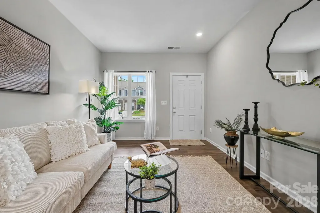 6411 Revolutionary Trail Charlotte NC 28217