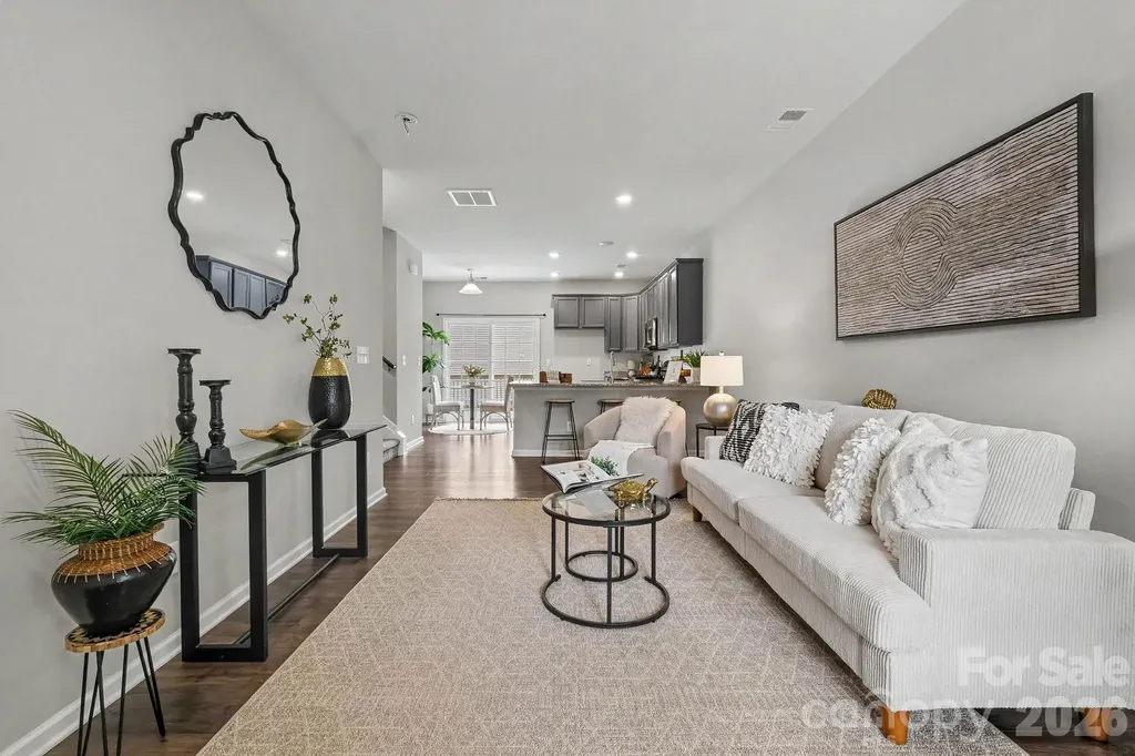 6411 Revolutionary Trail Charlotte NC 28217