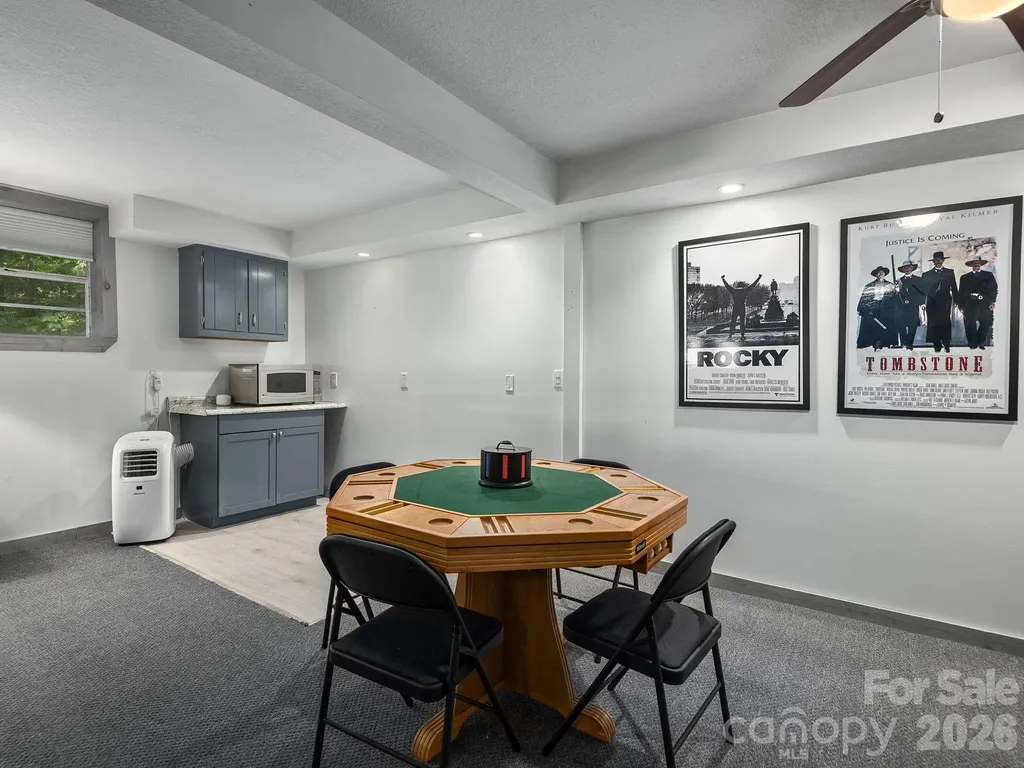 153 Windalier Lane Waynesville NC 28786