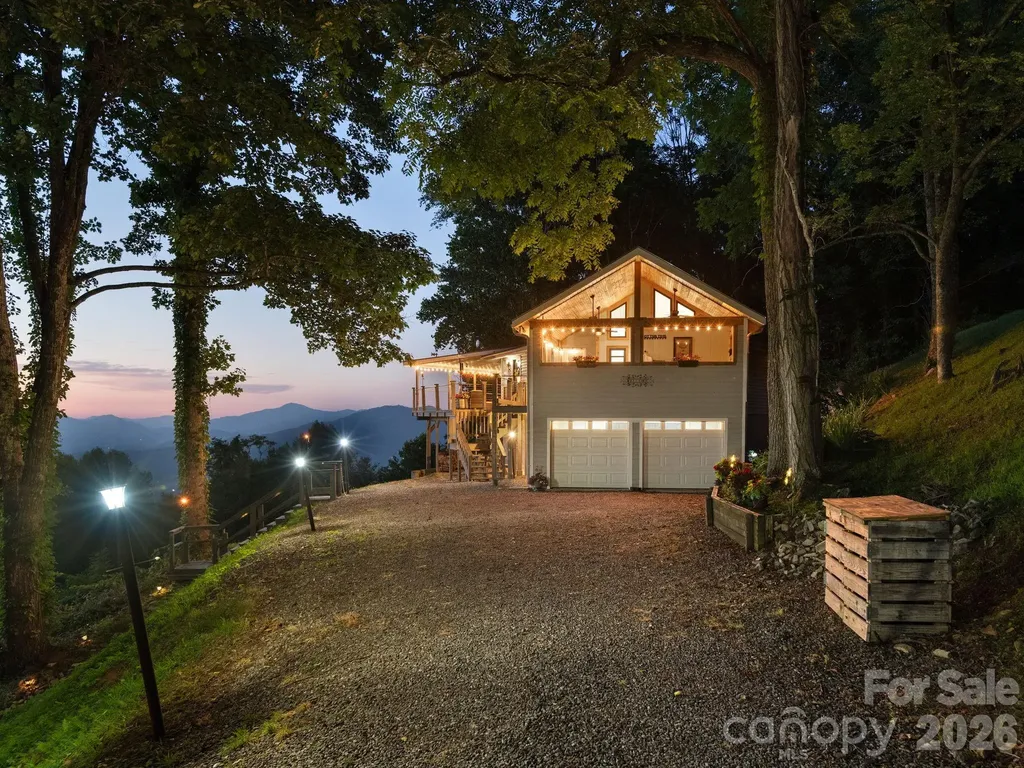 153 Windalier Lane Waynesville NC 28786