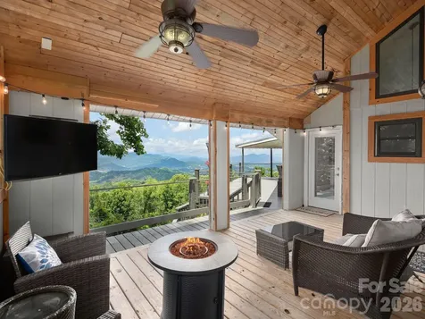 153 Windalier Lane Waynesville NC 28786