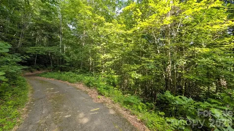 00 Chestnut Walk Waynesville NC 28786