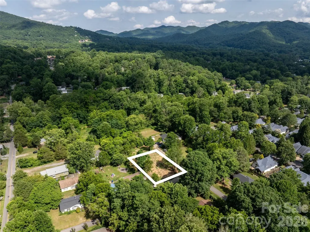 25 John Myra Avenue Black Mountain NC 28711