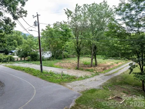 25 John Myra Avenue Black Mountain NC 28711
