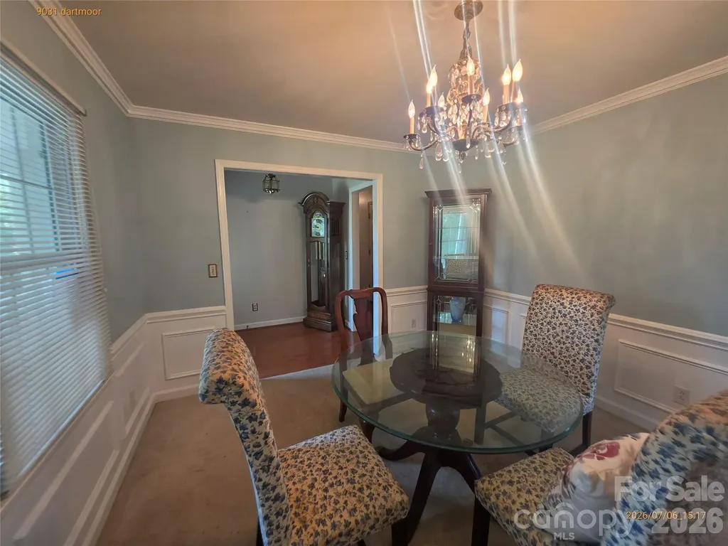 9031 Dartmoor Place Charlotte NC 28227