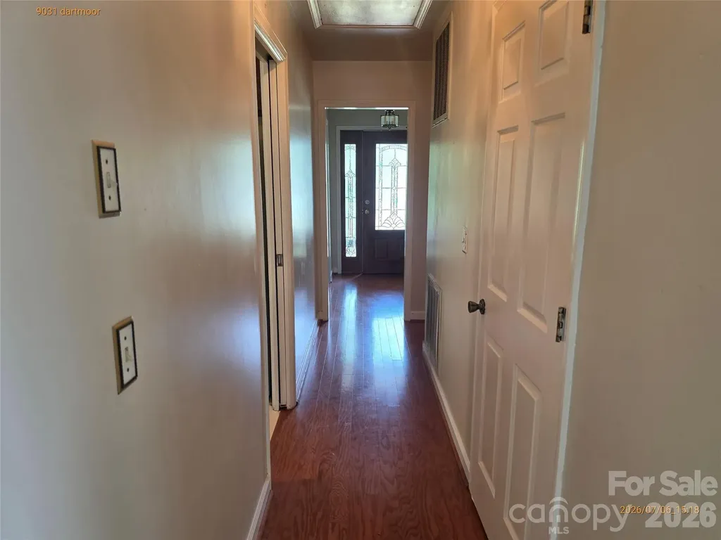 9031 Dartmoor Place Charlotte NC 28227