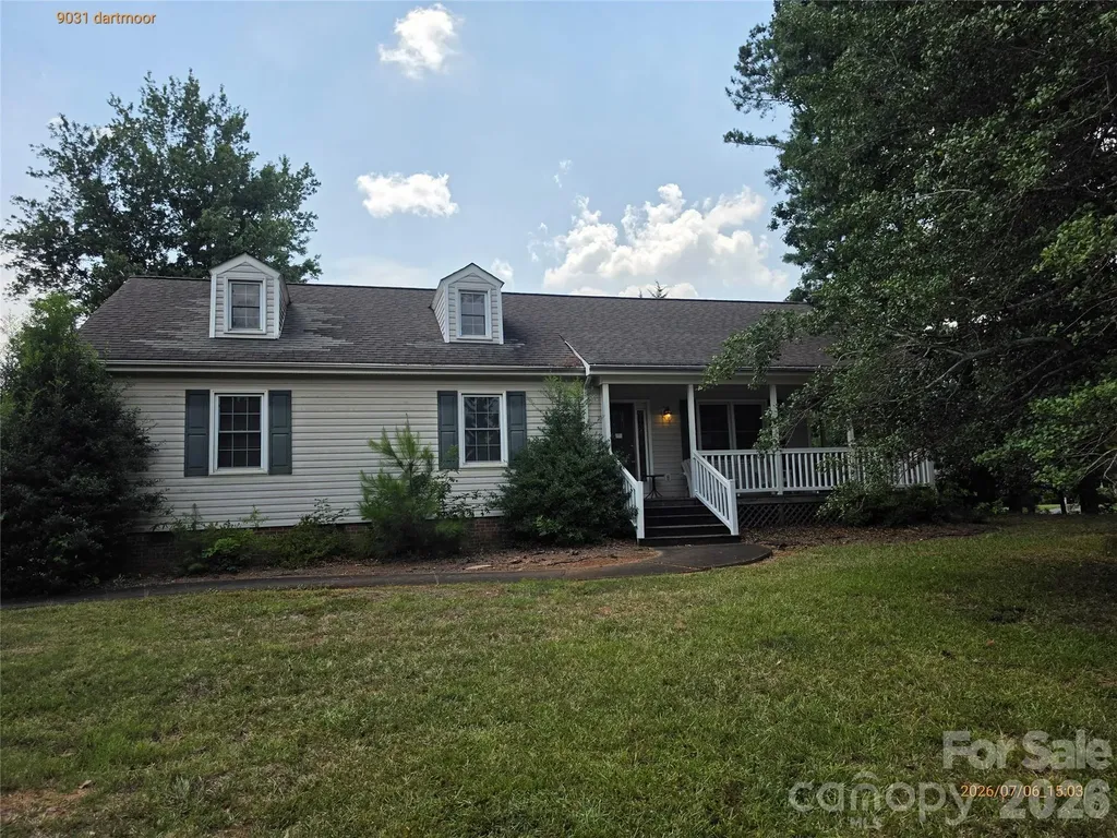 9031 Dartmoor Place Charlotte NC 28227