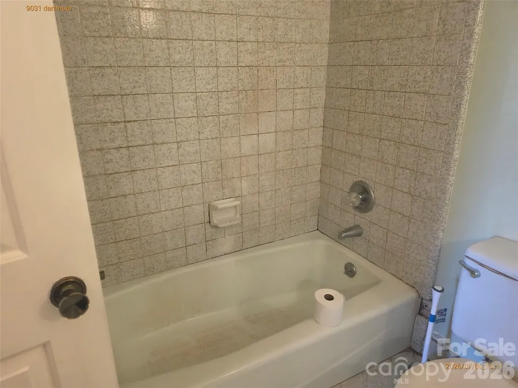 9031 Dartmoor Place Charlotte NC 28227
