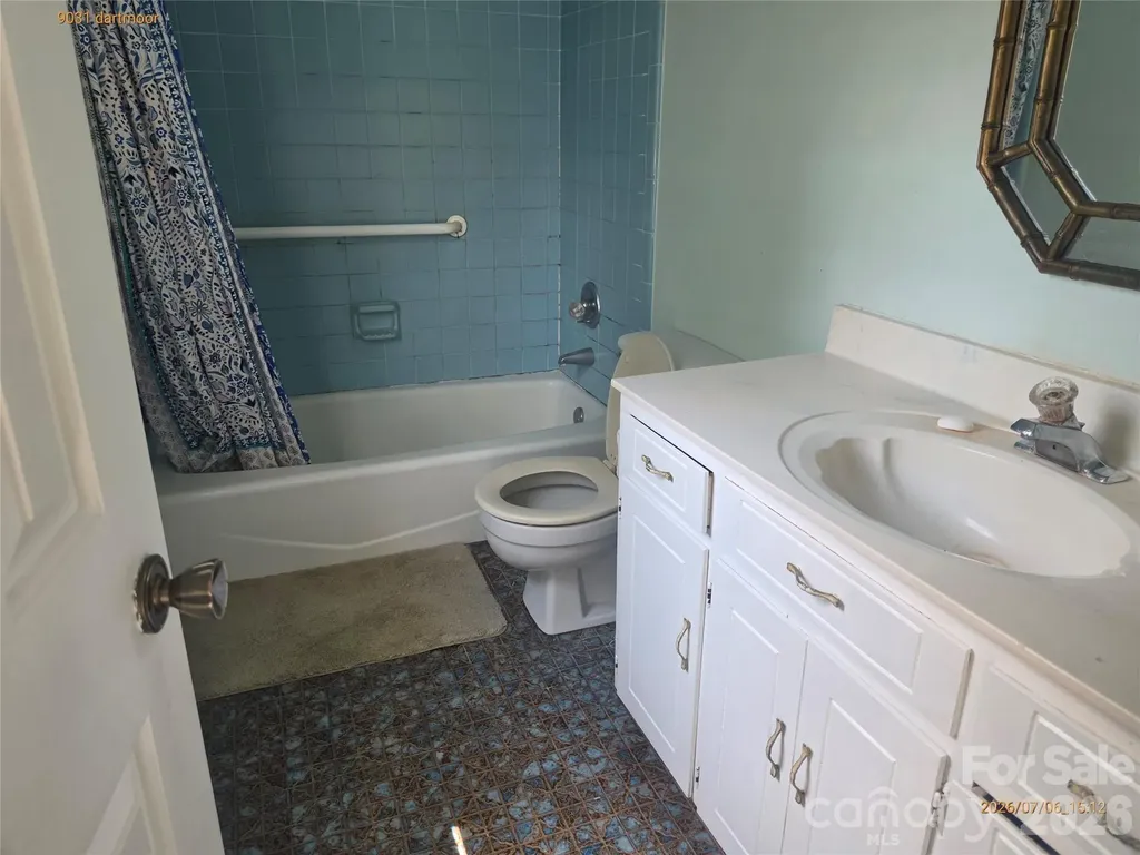 9031 Dartmoor Place Charlotte NC 28227