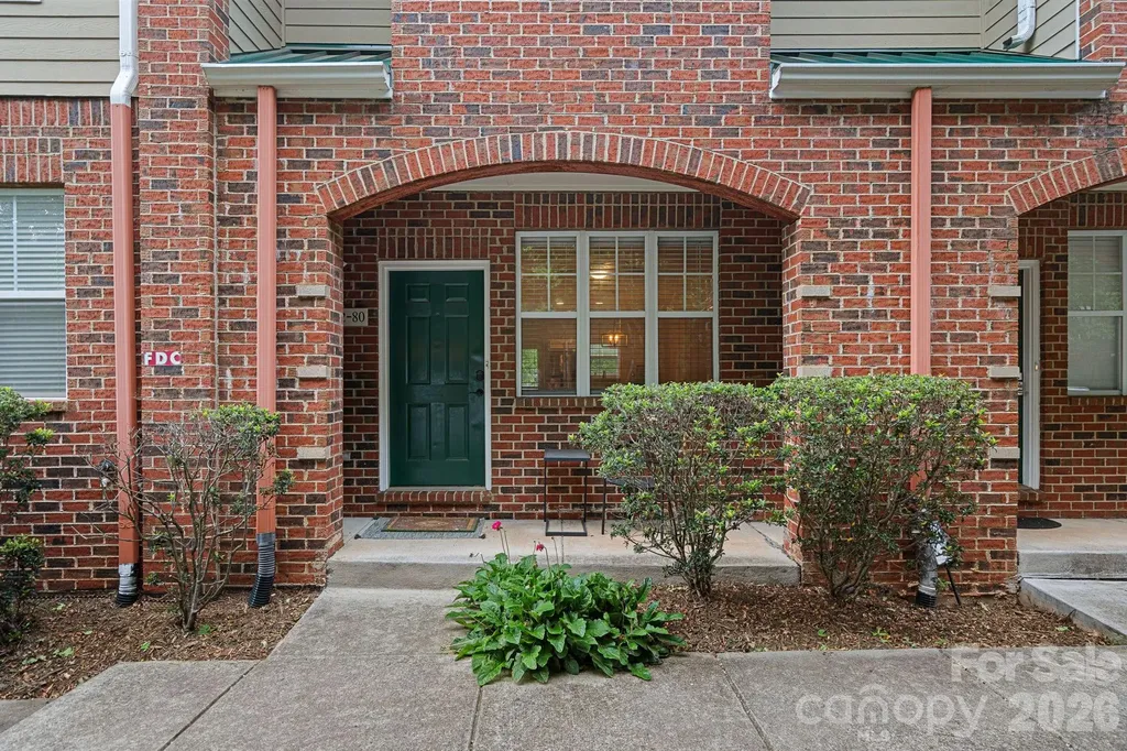 Charlotte NC, 222 S Torrence Street, Unit 80
