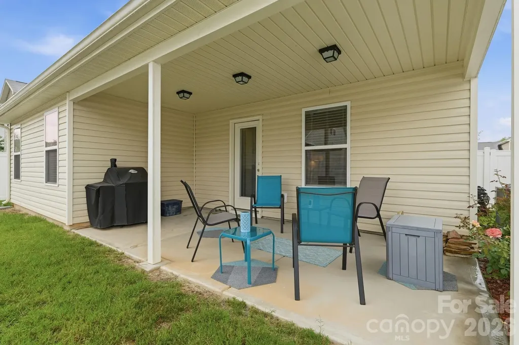 1707 Sawtooth Court Landis NC 28088