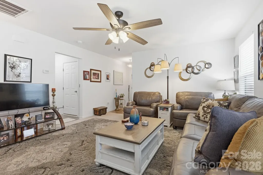 1707 Sawtooth Court Landis NC 28088
