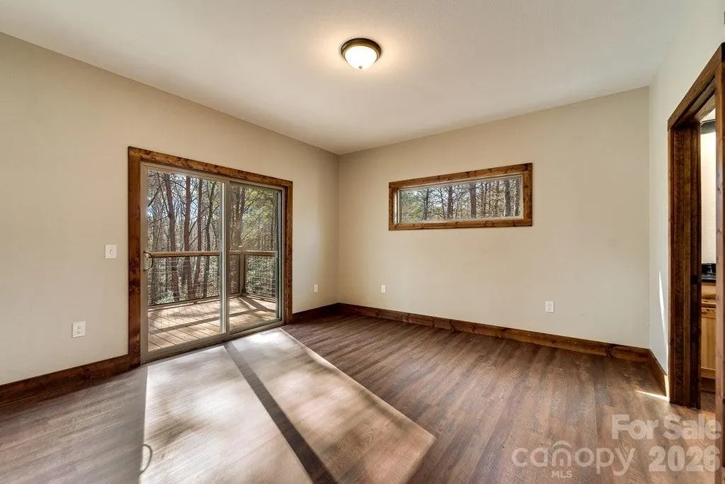 397 Kennel Loop Murphy NC 28906