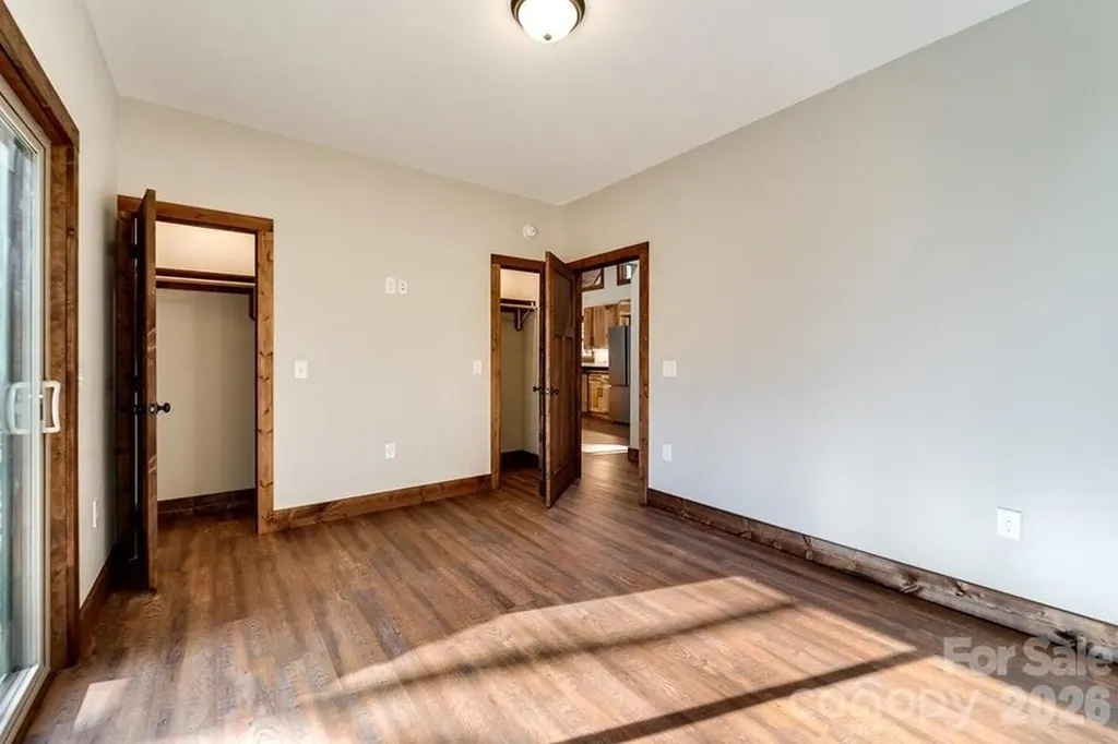 397 Kennel Loop Murphy NC 28906