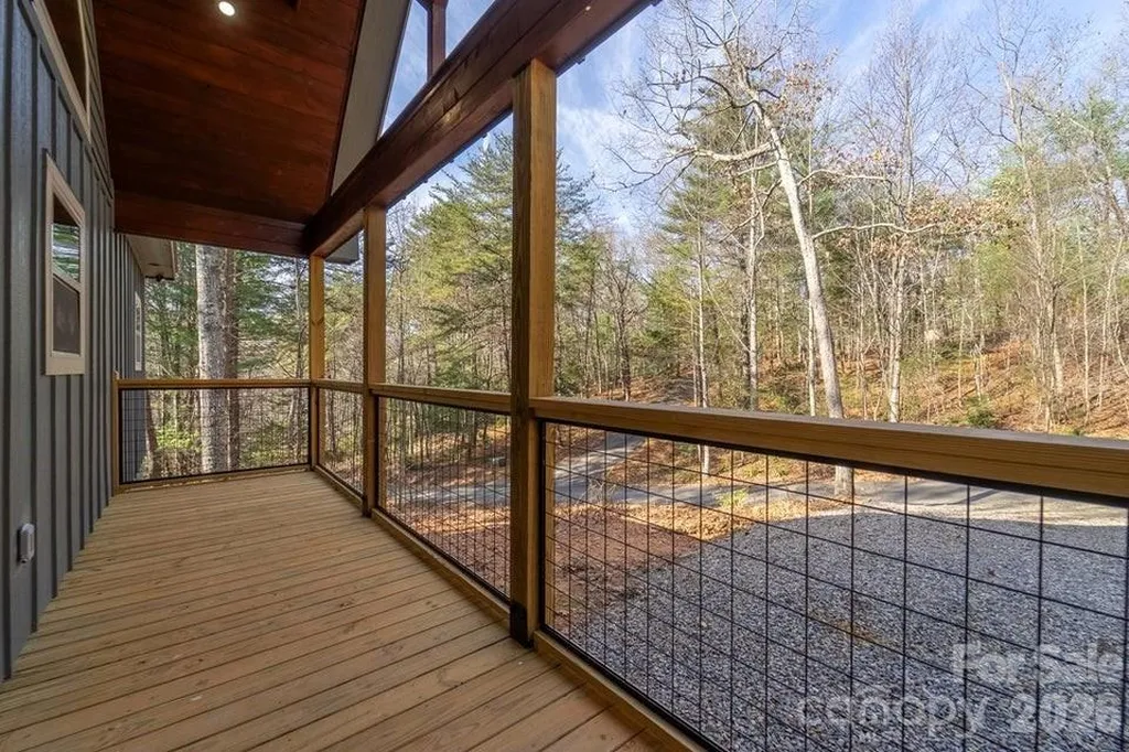 397 Kennelly Loop Murphy NC 28906