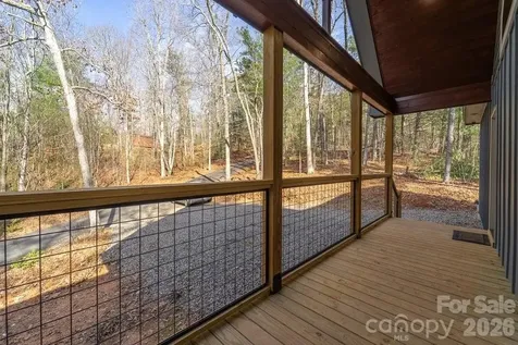 397 Kennel Loop Murphy NC 28906